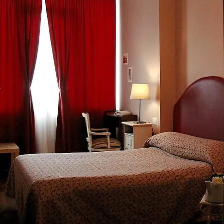 Ankon Hotel 3*